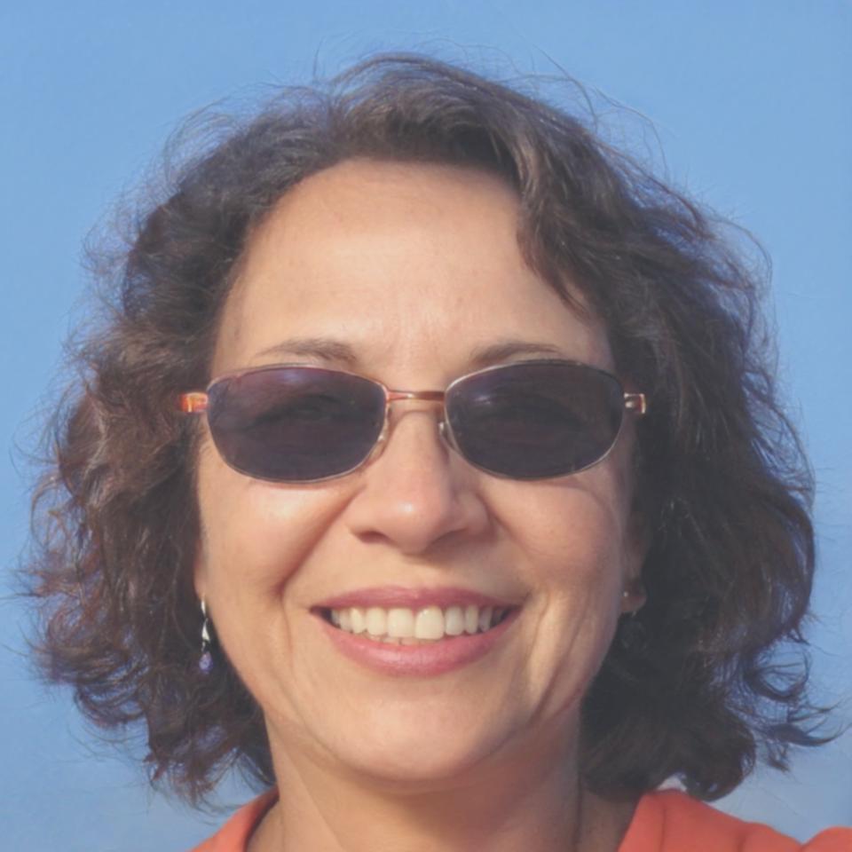 Absolventin Elena Kowalski